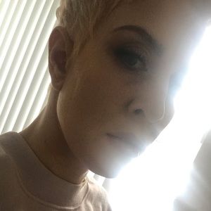 Meet your Posher, Jay